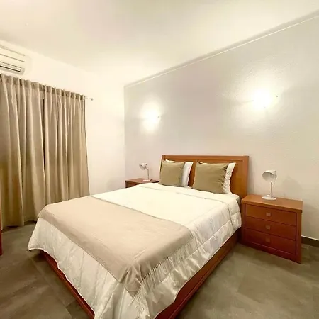 Otel Apartamento T1 Albufeira, Edificio Rodrimar
